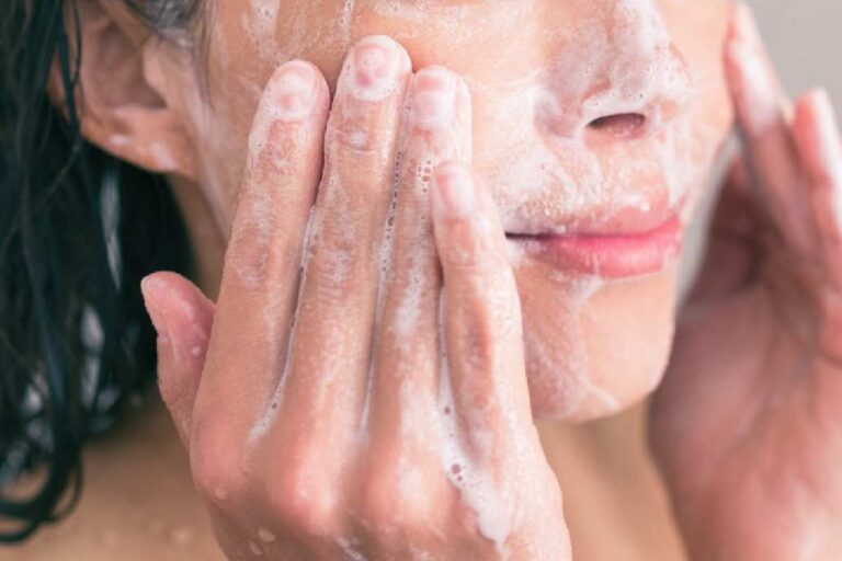 Exfoliating for Beginners – Simple 3 Step Routine