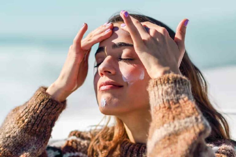 Bent Tips For  Winter Skin Care Routine