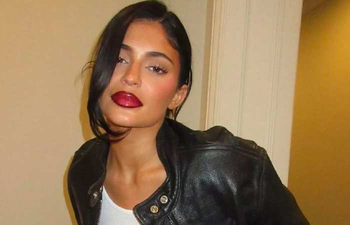 cherry cola lips Write for Us