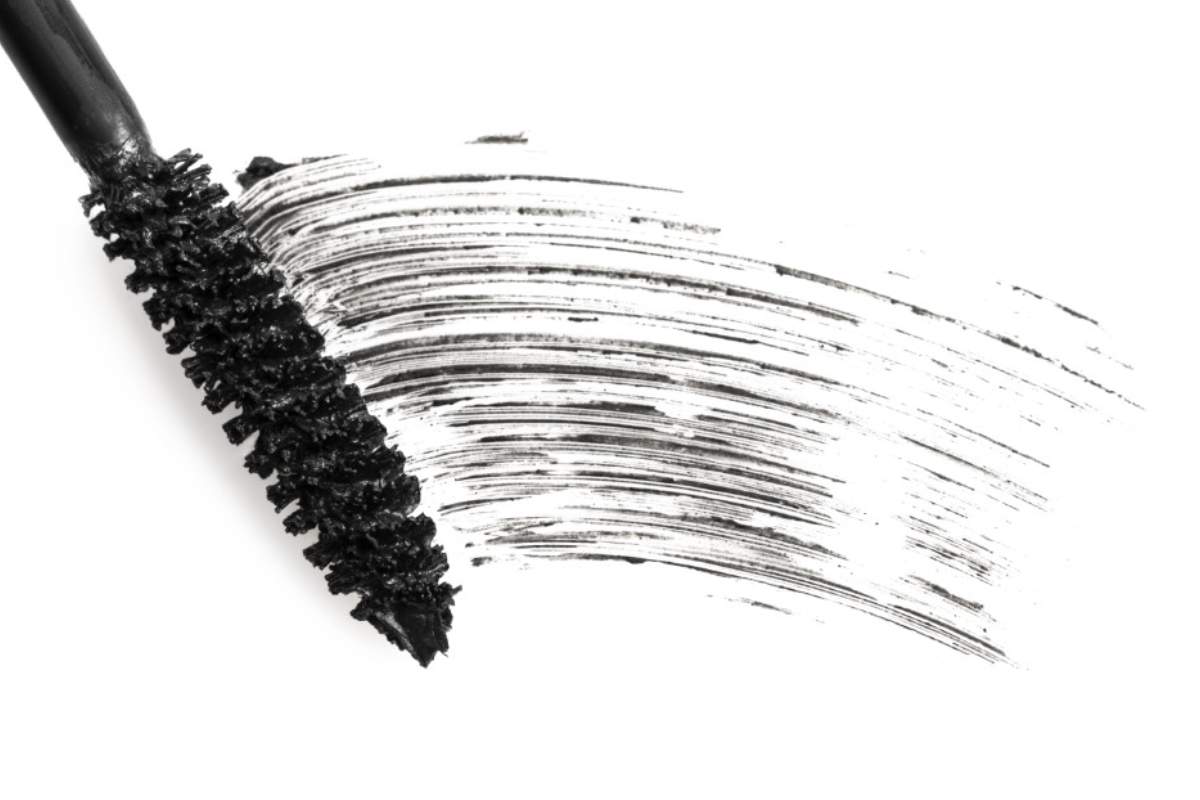 mascara brush